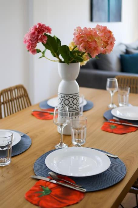 אתונה Blue Delta Apartment Palaio Faliro מראה חיצוני תמונה
