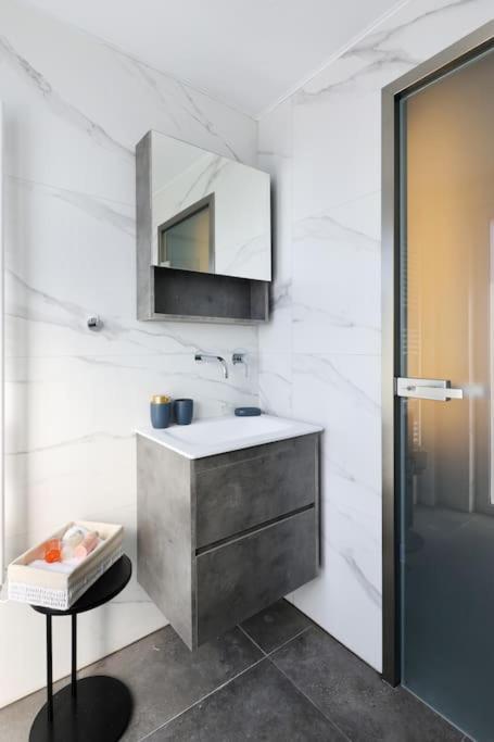 אתונה Blue Delta Apartment Palaio Faliro מראה חיצוני תמונה